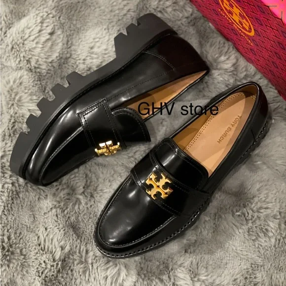 新作【TORY BURCH】サイド エンブレムがイイ ☆EVERLY FLAT BOOT TORY BURCH Everly Flat Boots Etrusco Calf Black Leather 11 M